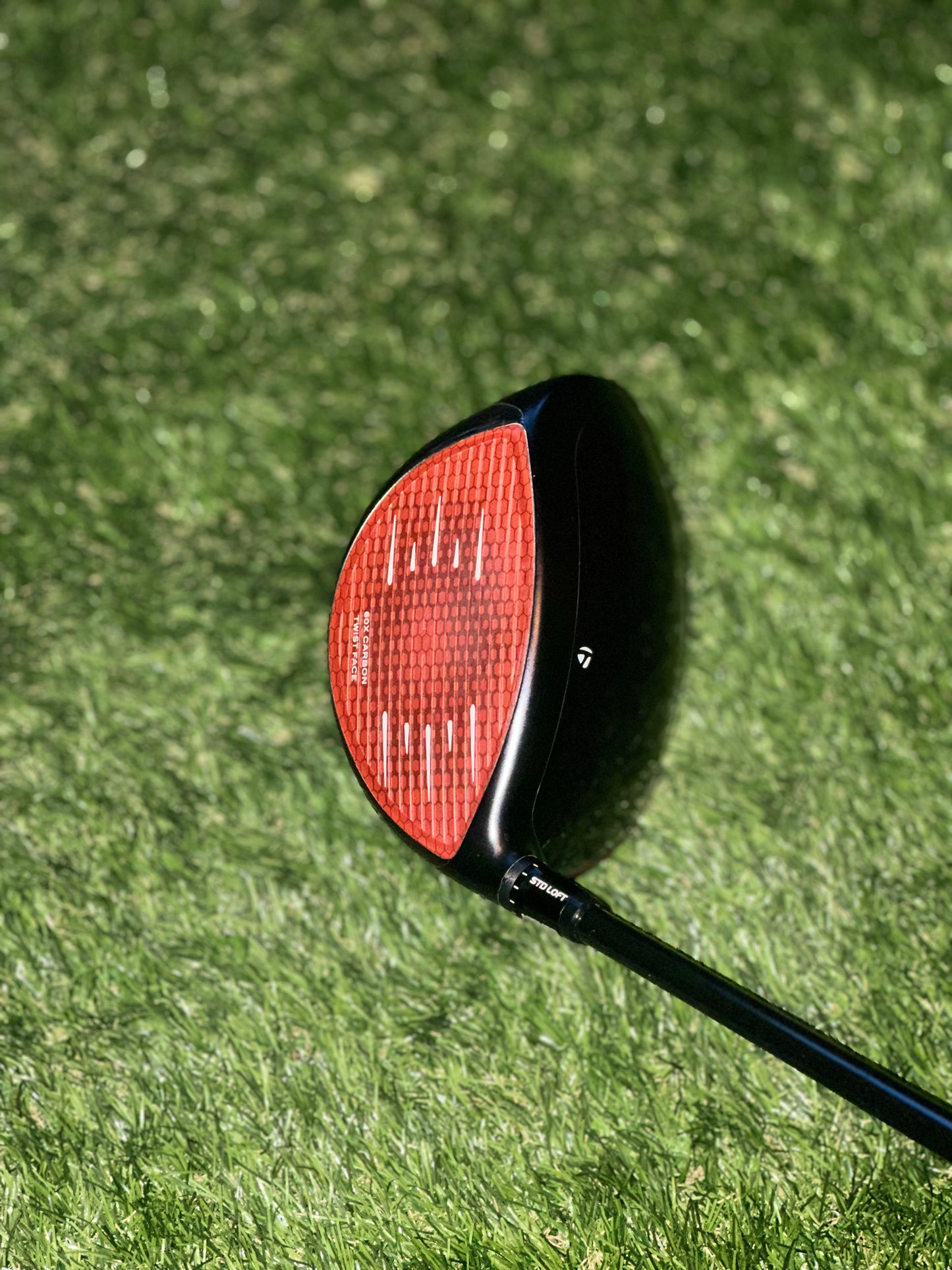 Taylormade Stealth 2 HD Driver / 9 Degree / Regular / Flex HZRDUS Smoke