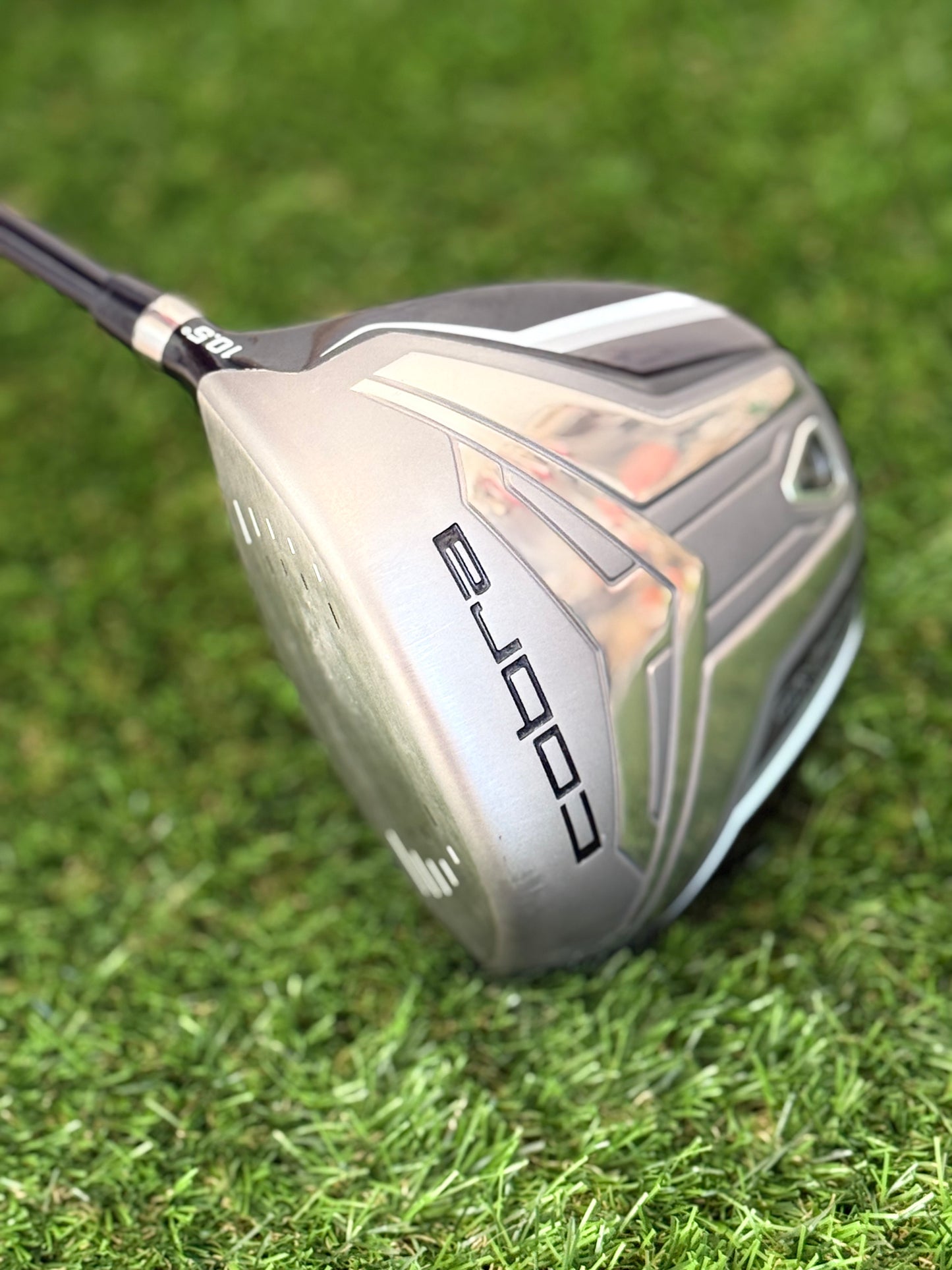 Cobra Fly XL Driver 10.5 Degree / Regular Shaft / Right Handed