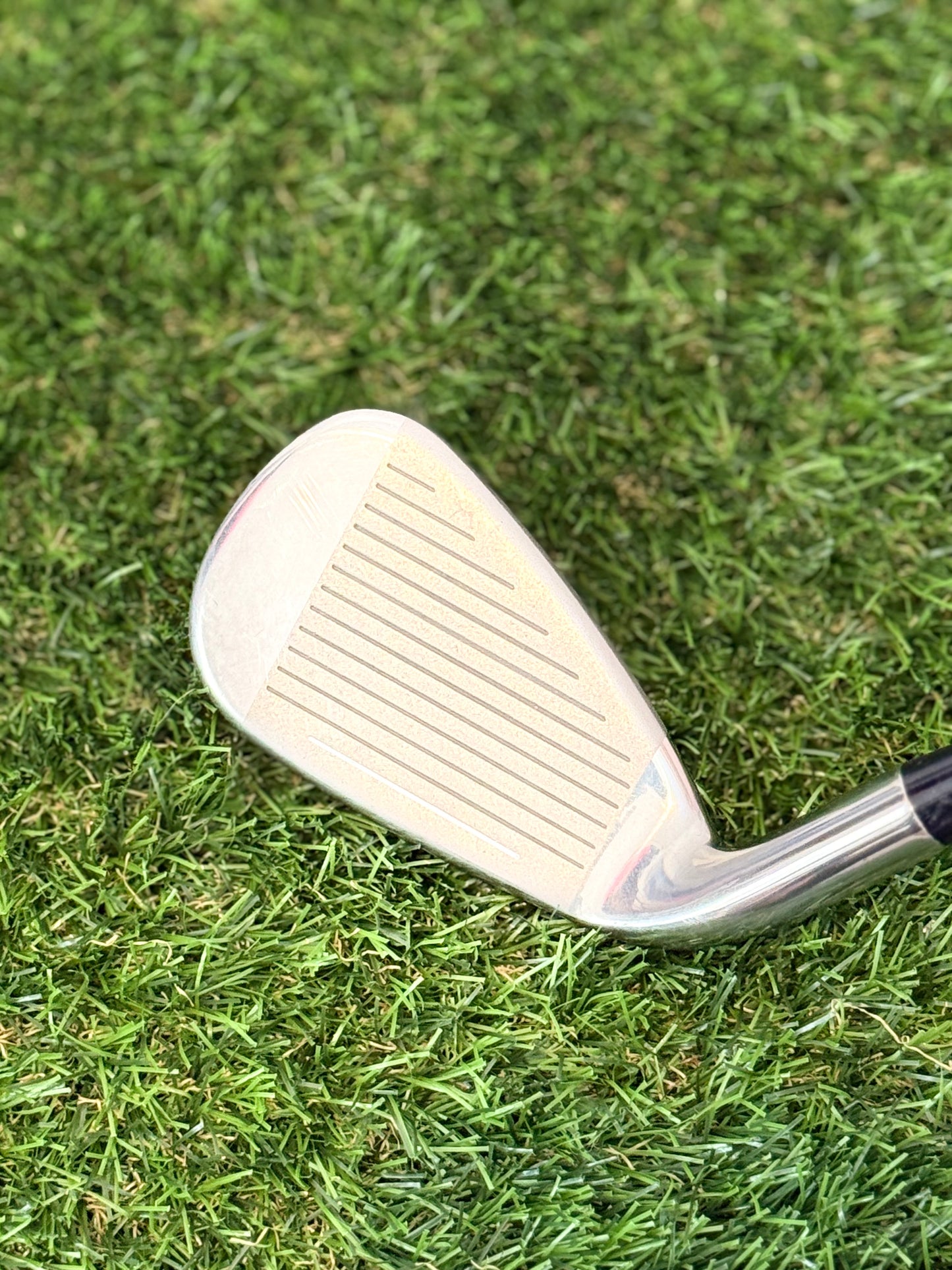 Cobra Fly XL Irons 6-PW + AirX 5 Iron / Reg Shaft / Right Handed