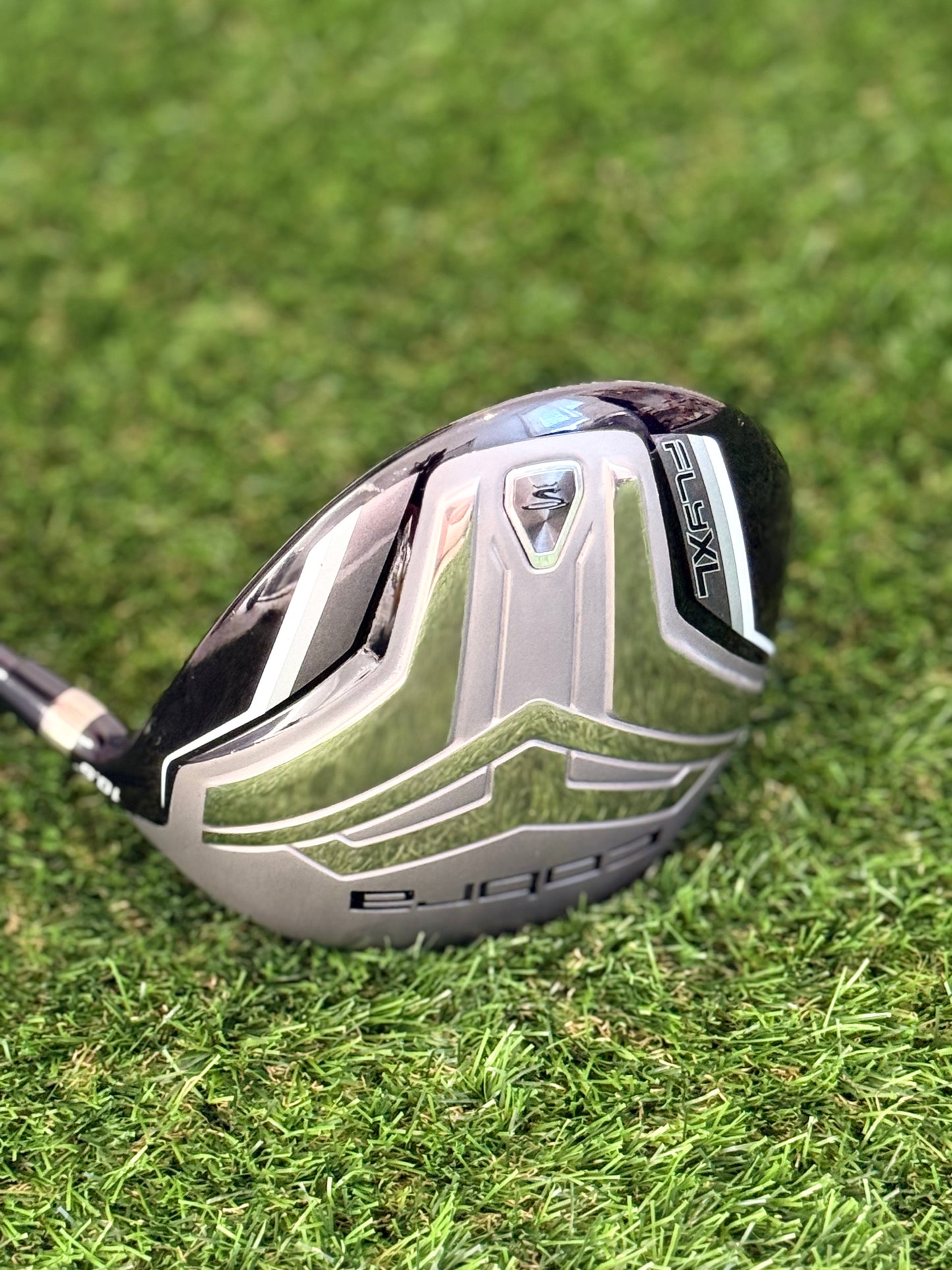 Cobra Fly XL Driver 10.5 Degree / Regular Shaft / Right Handed