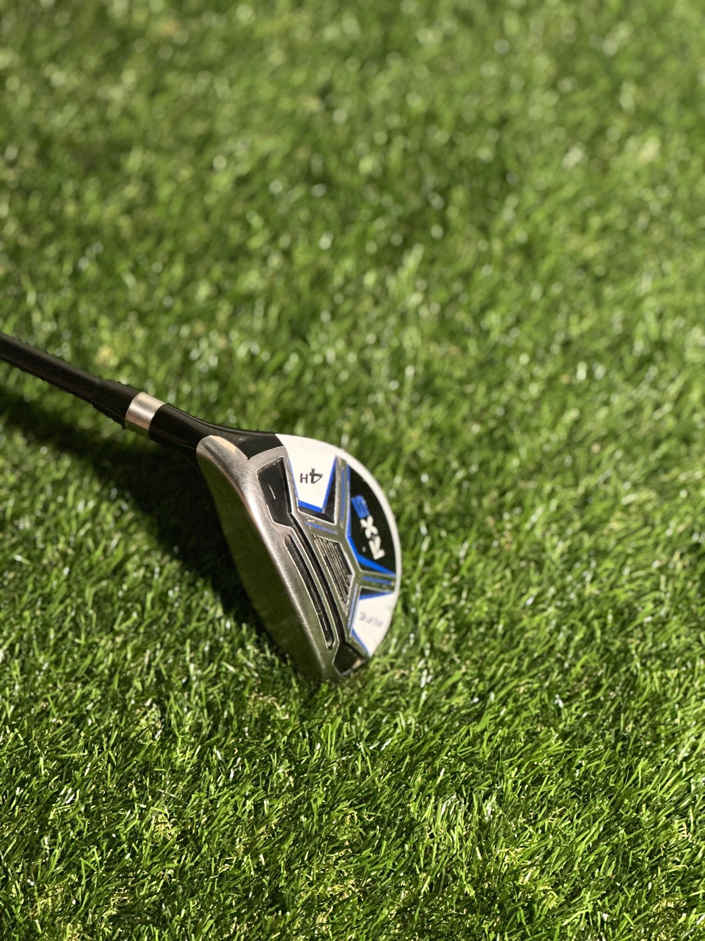 Rife RX5 4 Hybrid / 22 Degrees / Right Handed / Regular Shaft