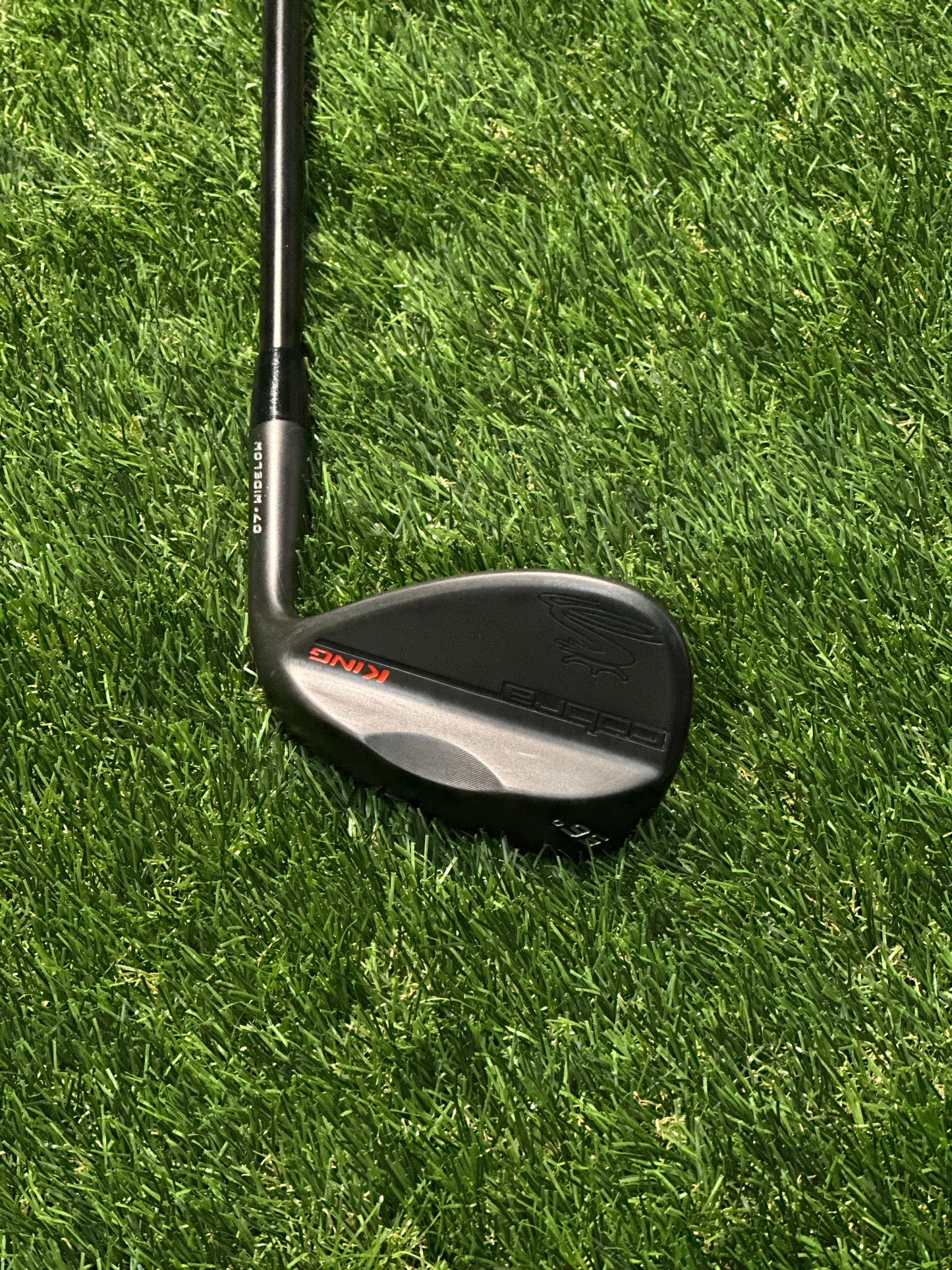 Cobra King Black Sand Wedge / 56 Degree / Stiff Flex Dynamic Gold S200 Shaft