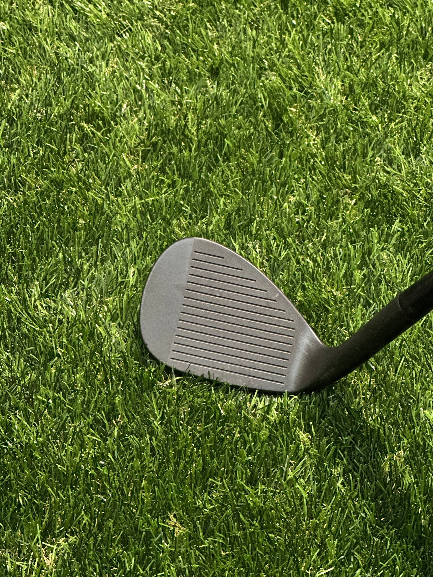 Cobra King Black Sand Wedge / 56 Degree / Stiff Flex Dynamic Gold S200 Shaft