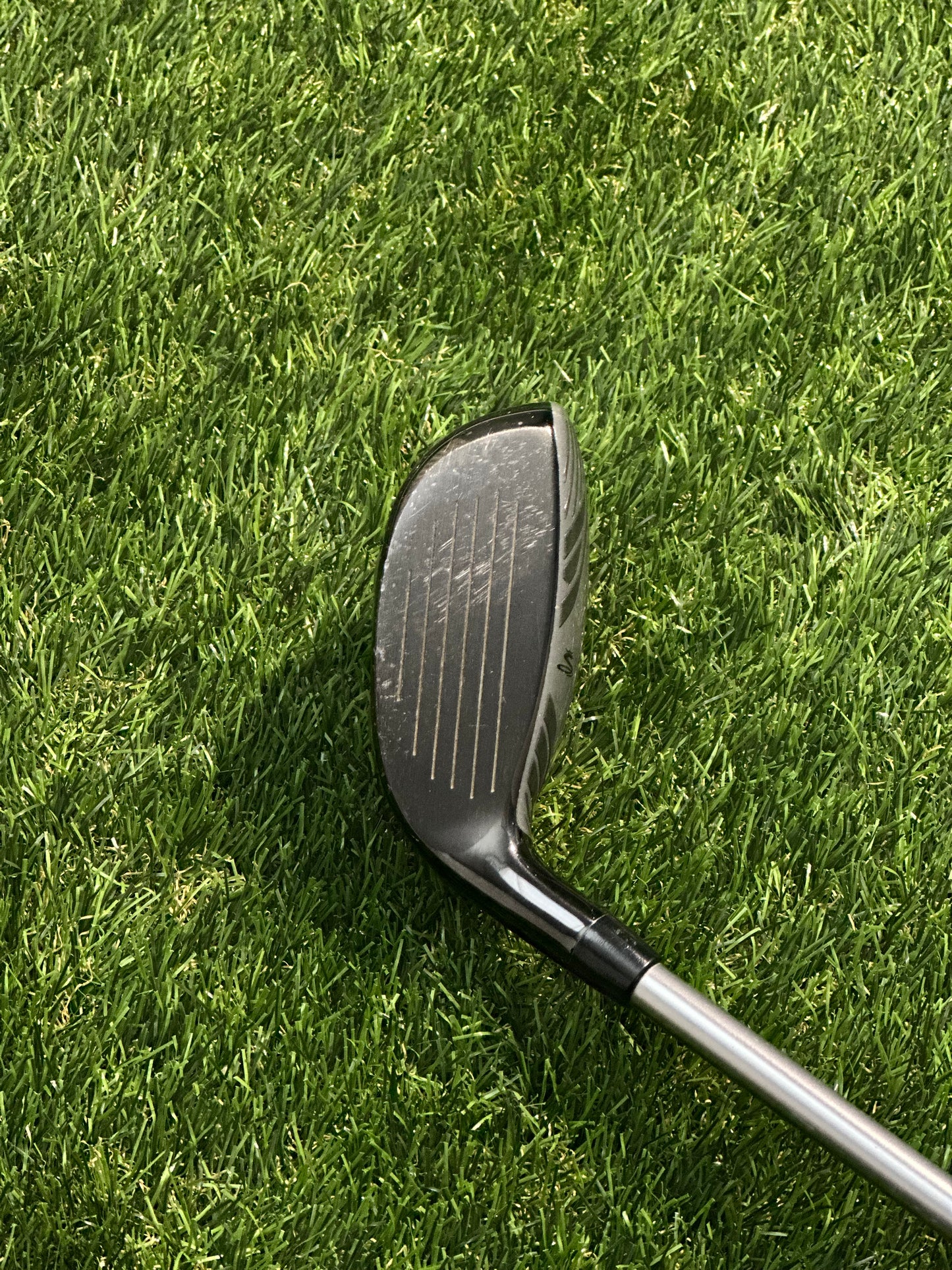 Cobra King F8 #5 Hybrid / 25 Degree / Stiff Flex Aldila Rogue Pro 75 Shaft